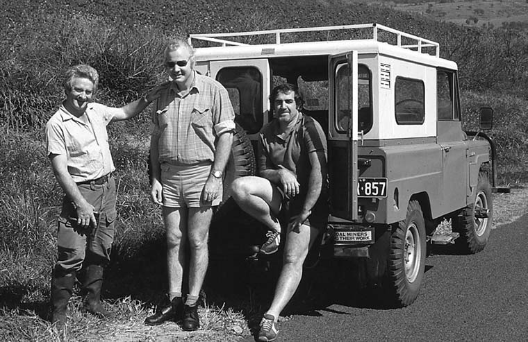 Queenslanders Adrian Tappin (centre) and Graham (Monty) Heidke (right) “sowing the seeds” for forming a group of native fishkeepers with Victorian aquarist Neil Armstrong back in September 1979