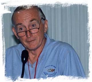 Bruce Hansen ('Doc Hansen') presenting at the 2003 convention